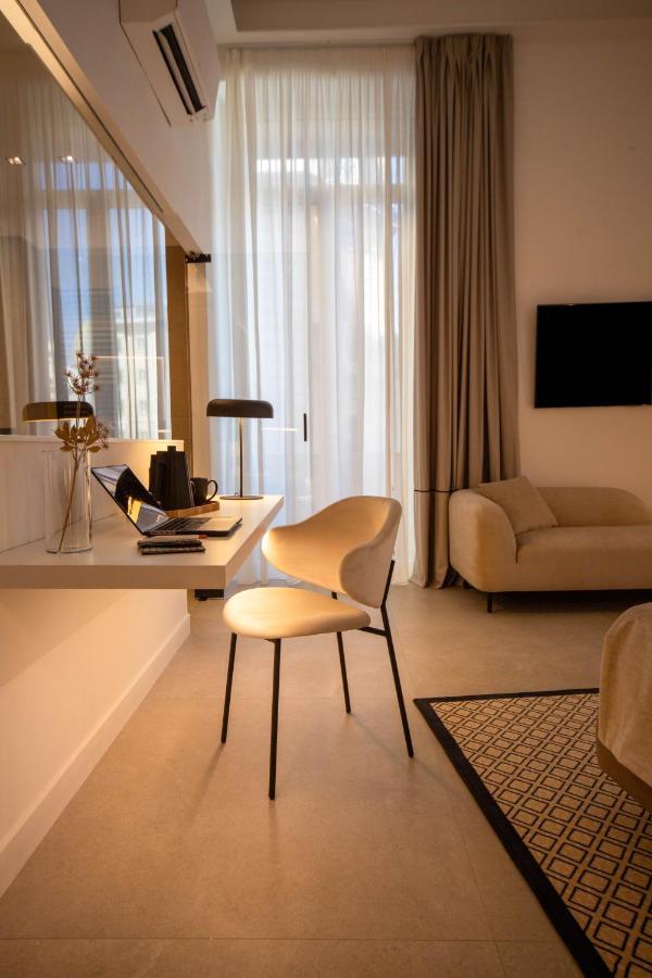 Mamalu - Studios And Suites Neapol Zewnętrze zdjęcie